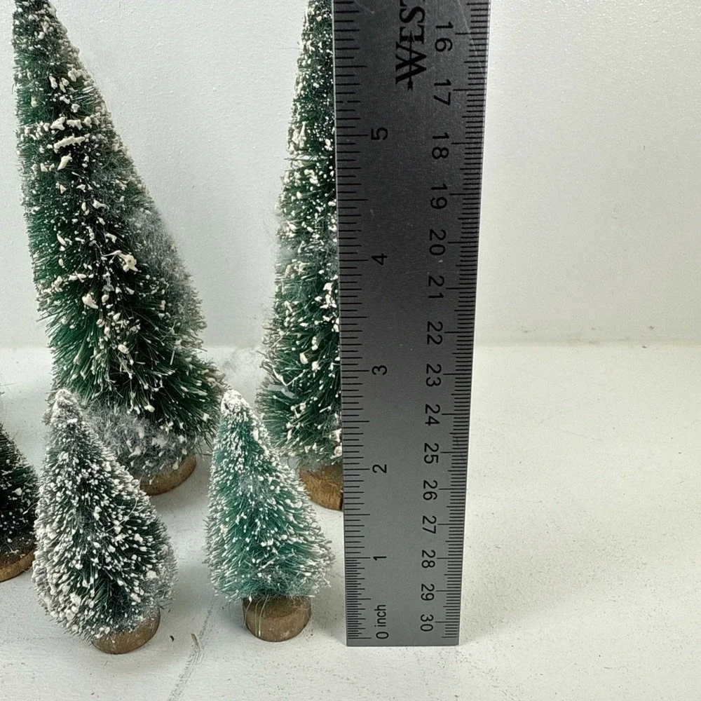 Lot Of 7 Lemax & Midwest Christmas Village 6.5